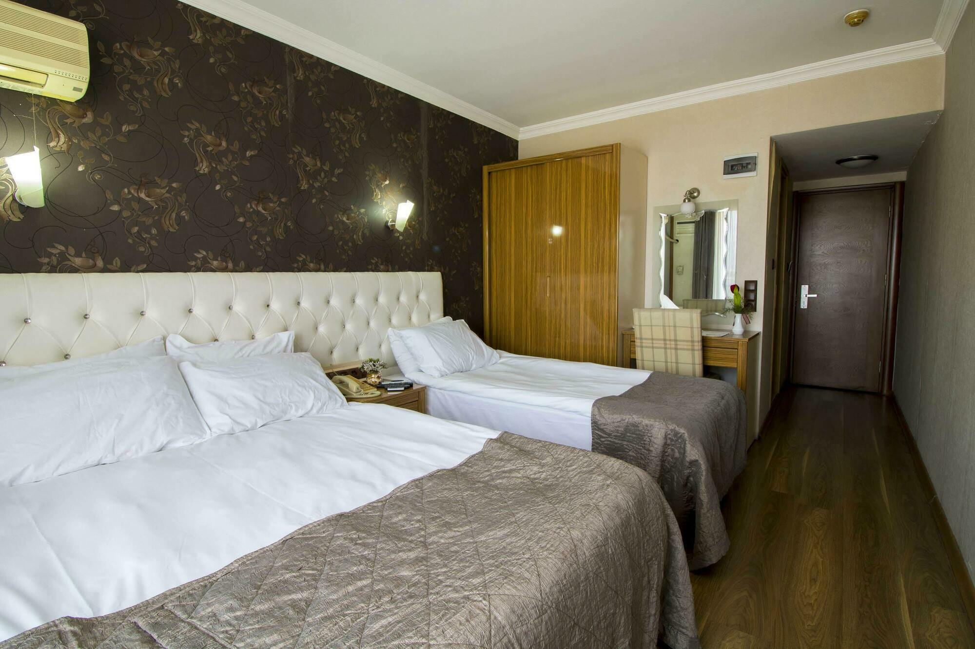 Hotel Kocaman イズミル エクステリア 写真