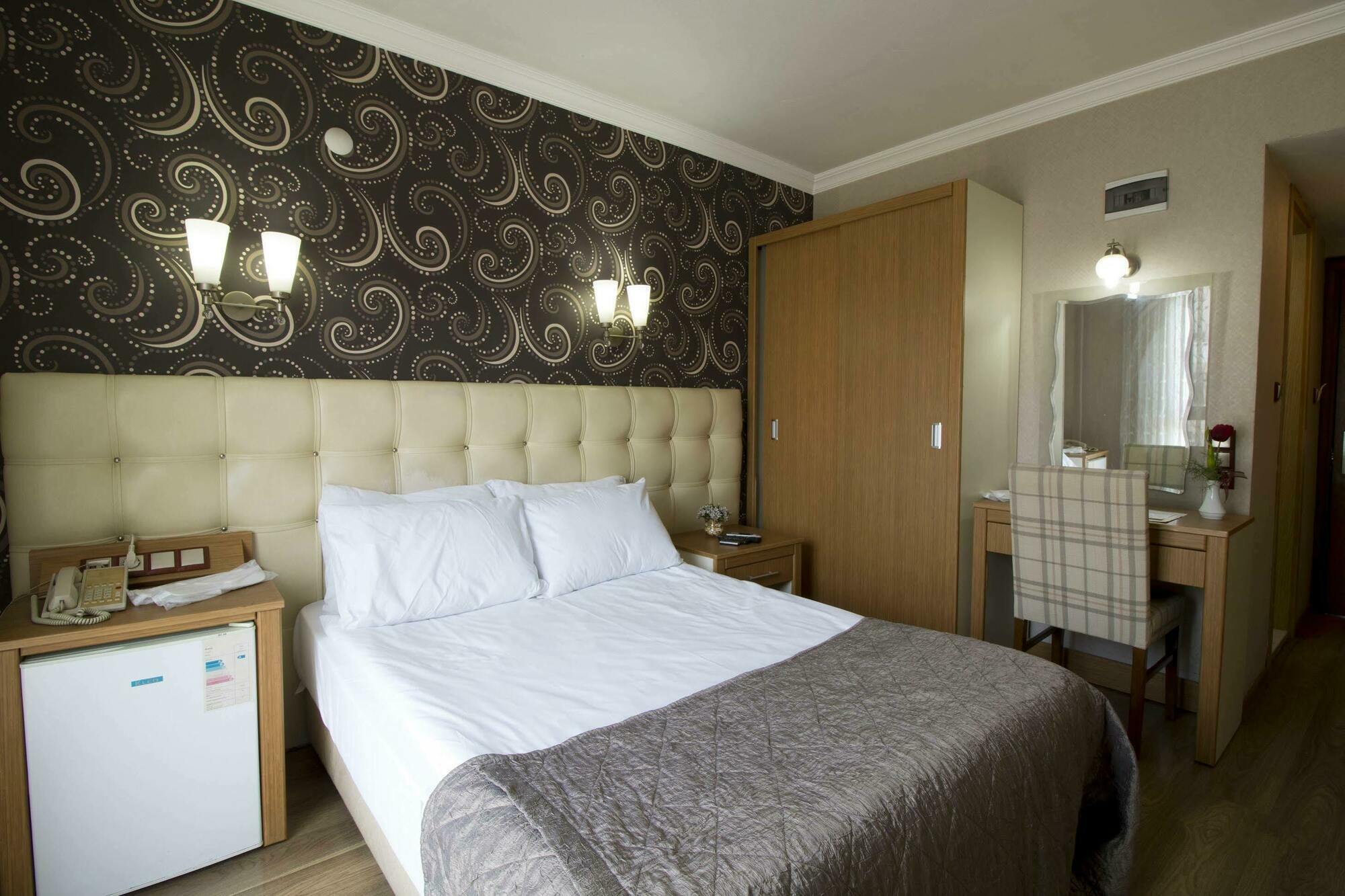 Hotel Kocaman イズミル エクステリア 写真