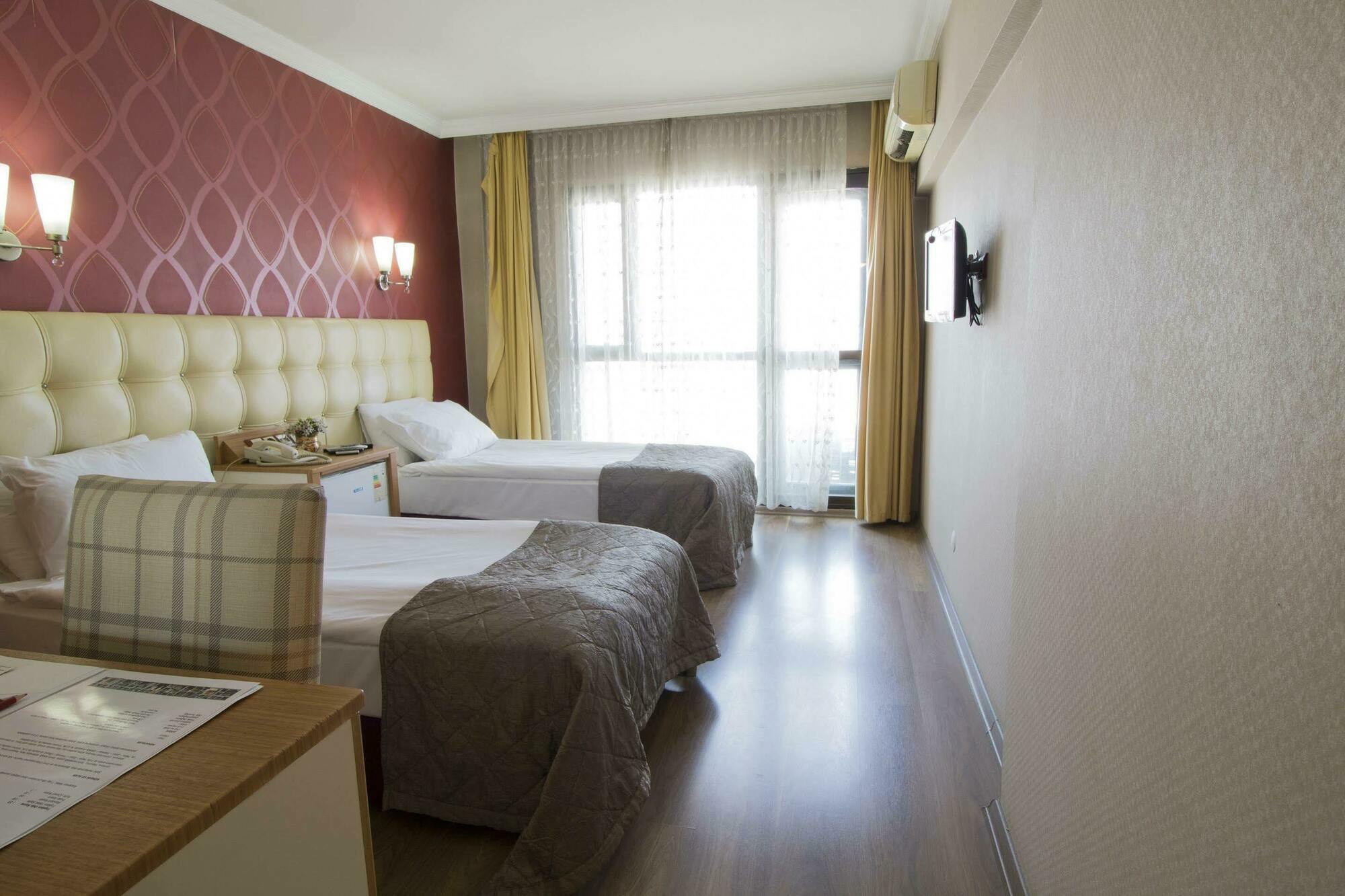 Hotel Kocaman イズミル エクステリア 写真